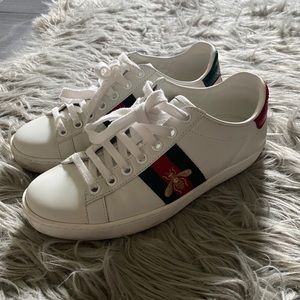 Gucci ace sneakers 5.5 pre owned